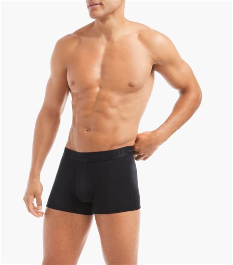 men's low rise trunk briefs.